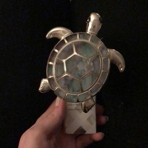 Bath and body works wallflower